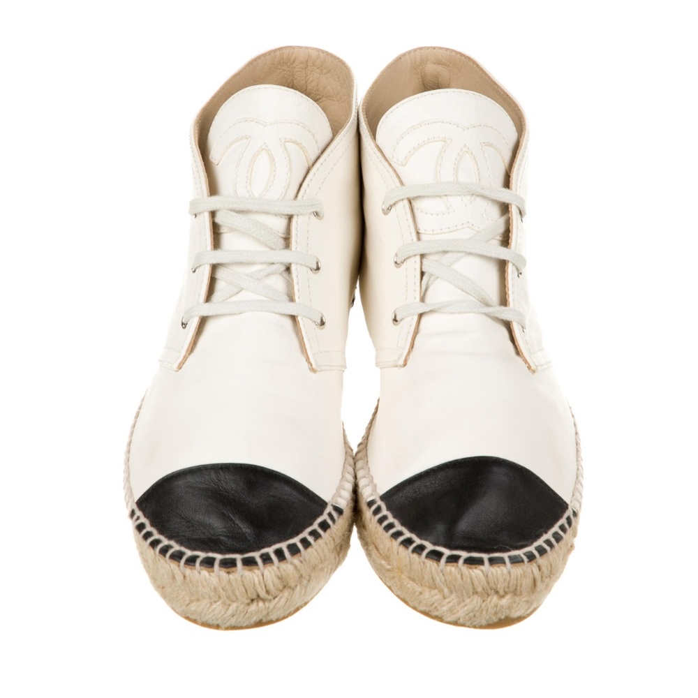 CHANEL Leather Ankle Boots Chukka Espadrilles - Picture 2 of 5